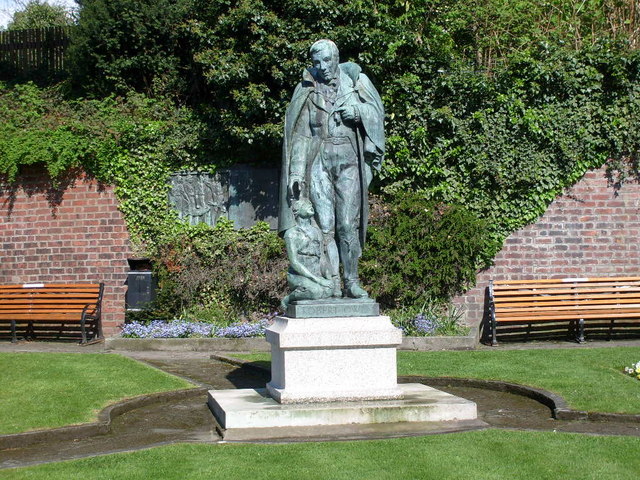 Statue of Robert Owen